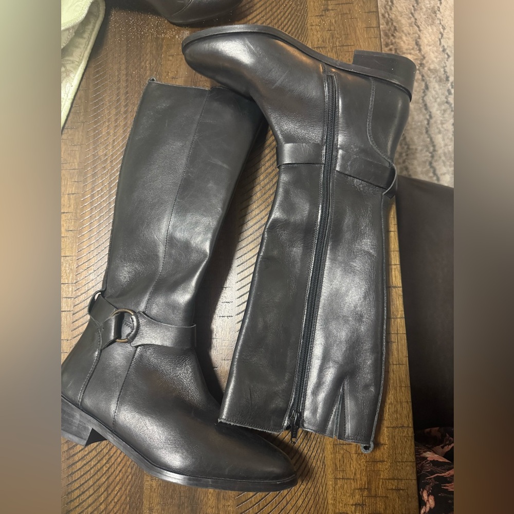 Chelsea Crew Black Ankle Boots